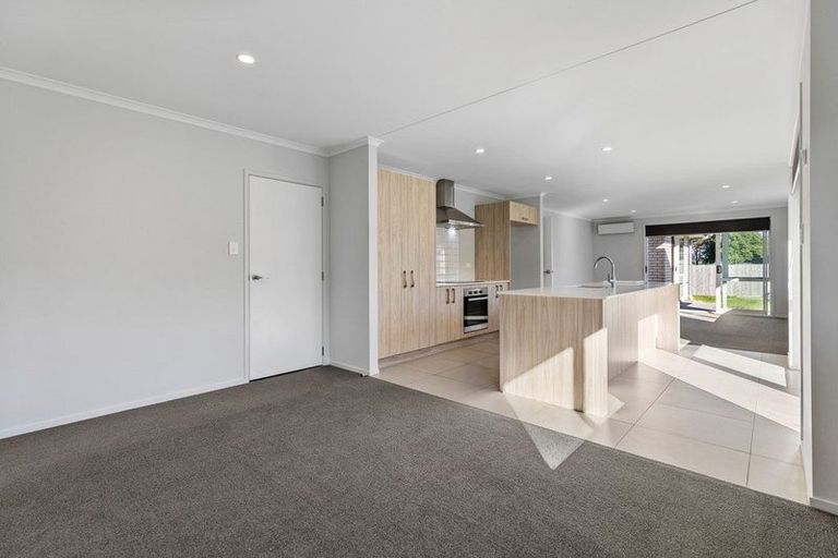 Photo of property in 35 Fontana Street, Papamoa, 3118