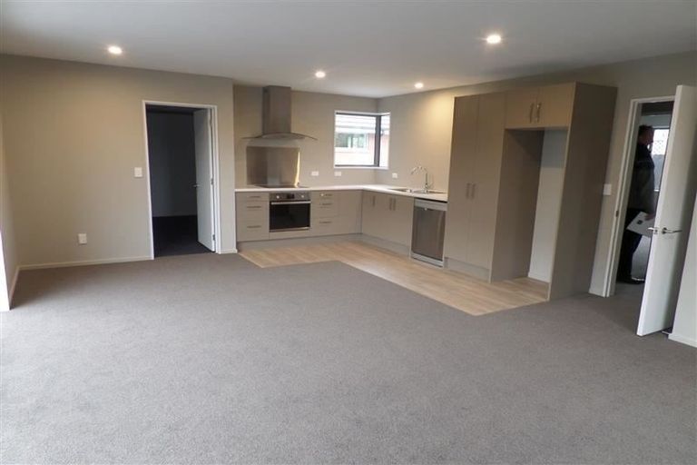 Photo of property in 4/121 Waltham Road, Sydenham, Christchurch, 8023