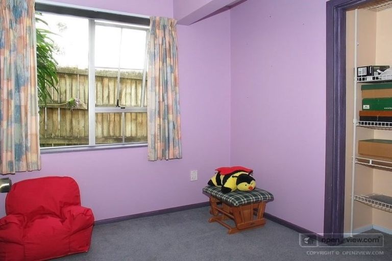 Photo of property in 16 Stonefield Place, Johnsonville, Wellington, 6037
