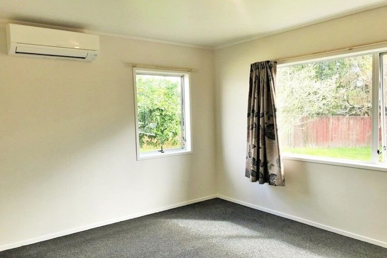 Photo of property in 24 Bahari Drive, Ranui, Auckland, 0612