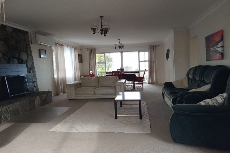 Photo of property in 12 Auld Street, Torbay, Auckland, 0630