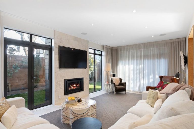 Photo of property in 7b Rugby Street, Merivale, Christchurch, 8014