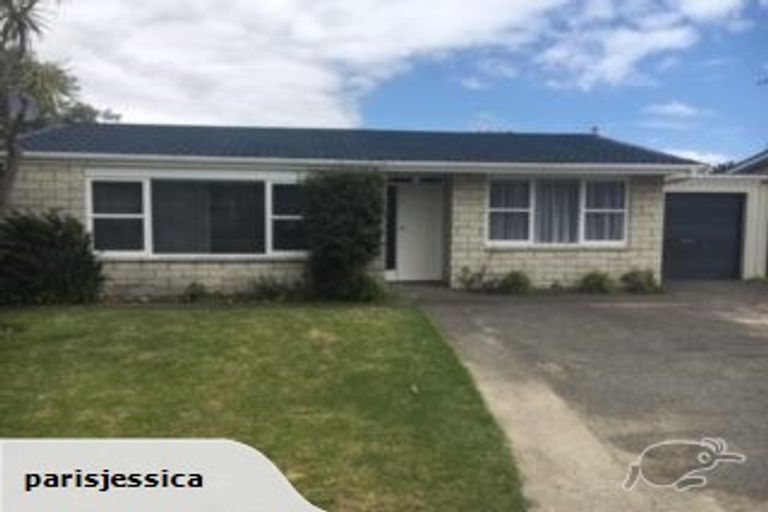 Photo of property in 2 Allen Road, Raumati Beach, Paraparaumu, 5032