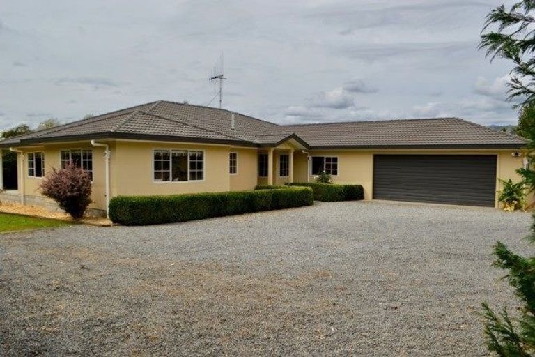 Photo of property in 297 Kuku Road East, Kuku, Levin, 5570