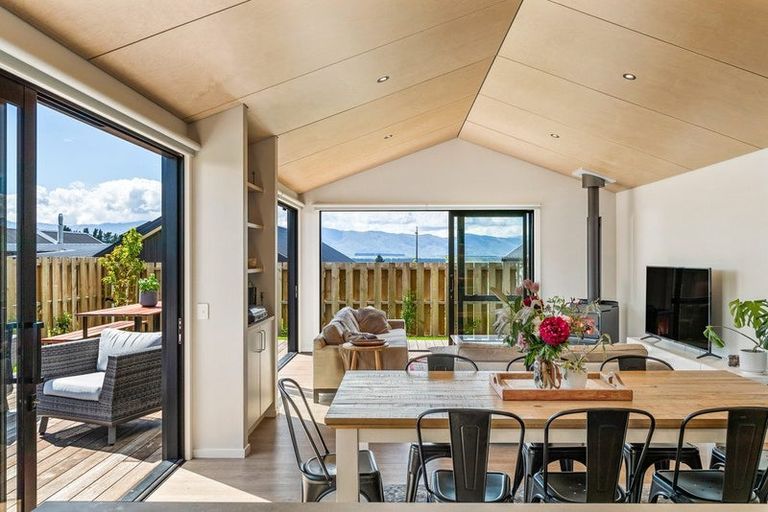 Photo of property in Northlake, 8 Linnburn Road, Wanaka, 9305