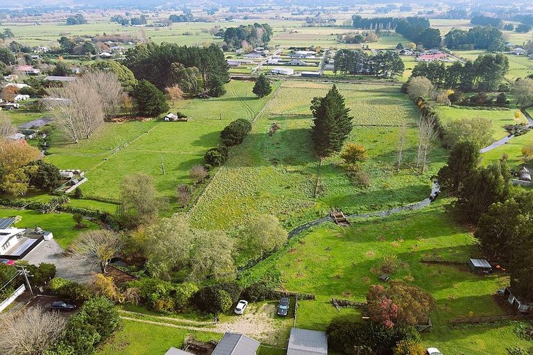 Photo of property in 38 Clifton Avenue, Carterton, 5713