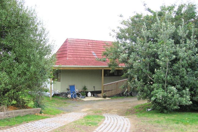 Photo of property in 36 Grierson Close, Hahei, Whitianga, 3591