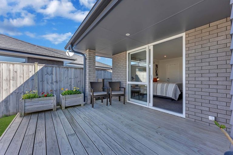 Photo of property in 9 Mutetai Road, Clarks Beach, 2122