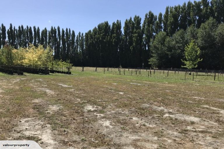 Photo of property in 426 Sawyers Arms Road, Harewood, Christchurch, 8051