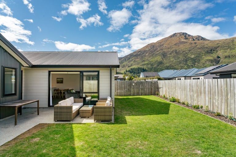 Photo of property in 23 Peterley Road, Lower Shotover, Queenstown, 9304