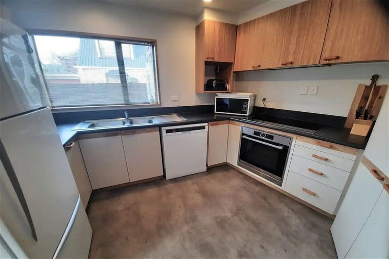 Photo of property in 1/40 Onslow Street, St Albans, Christchurch, 8014