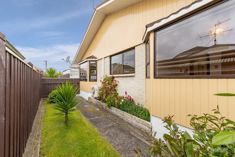 Photo of property in 1/9 Hay Street, Ebdentown, Upper Hutt, 5018