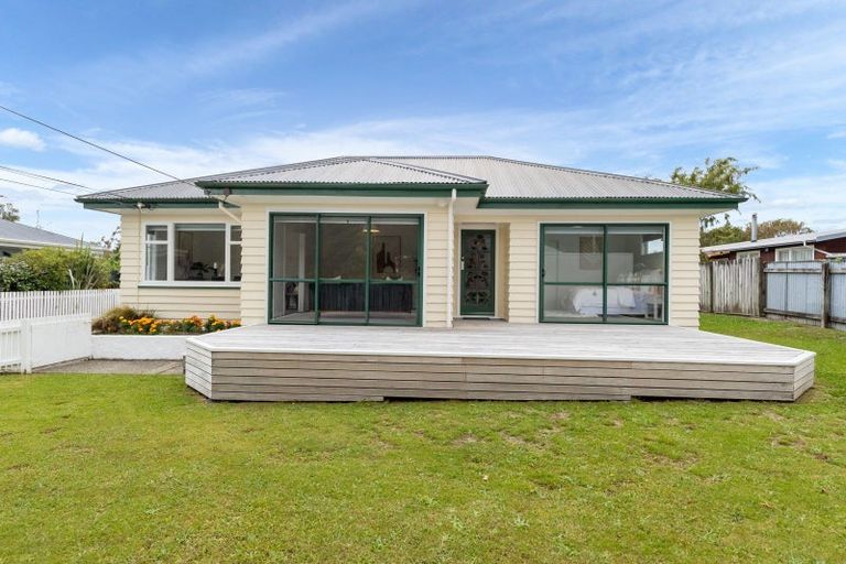 Photo of property in 19 Field Street, Silverstream, Upper Hutt, 5019