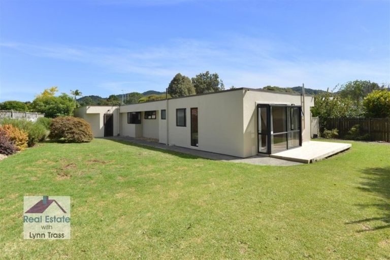 Photo of property in 42 Kiwi Avenue, Maunu, Whangarei, 0110