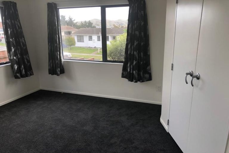 Photo of property in 14b Trinidad Crescent, Grenada Village, Wellington, 6037