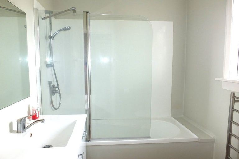 Photo of property in 23 Pratt Avenue, Foxton Beach, Foxton, 4815