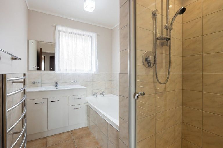 Photo of property in 8 Thode Place, Nawton, Hamilton, 3200