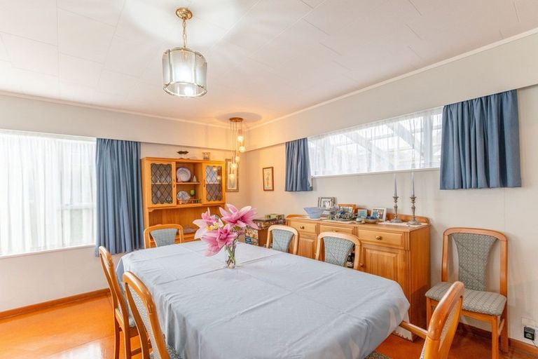 Photo of property in 44 Francis Road, Paraparaumu Beach, Paraparaumu, 5032