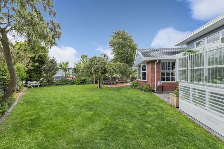 Photo of property in 8 Muir Avenue, Halswell, Christchurch, 8025