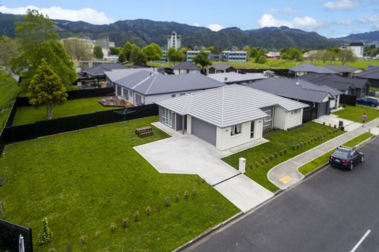 Photo of property in 26 Gallipoli Road, Trentham, Upper Hutt, 5018