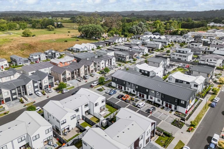 Photo of property in 13 Samuel Marsden Place, Whenuapai, Auckland, 0618