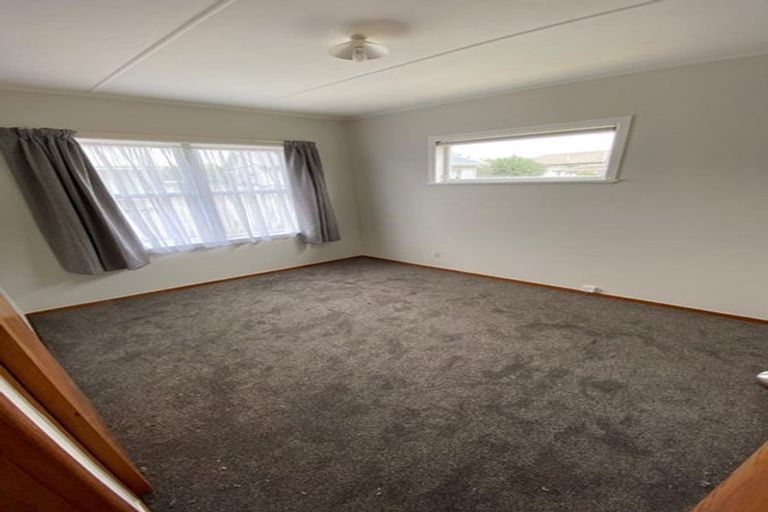 Photo of property in 95 Ennis Avenue, Pakuranga Heights, Auckland, 2010