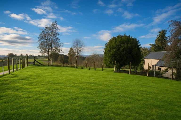 Photo of property in 25b Silverwood Lane, Leamington, Cambridge, 3495