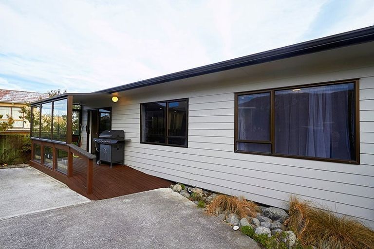 Photo of property in 2a Weka Road, South Bay, Kaikoura, 7300