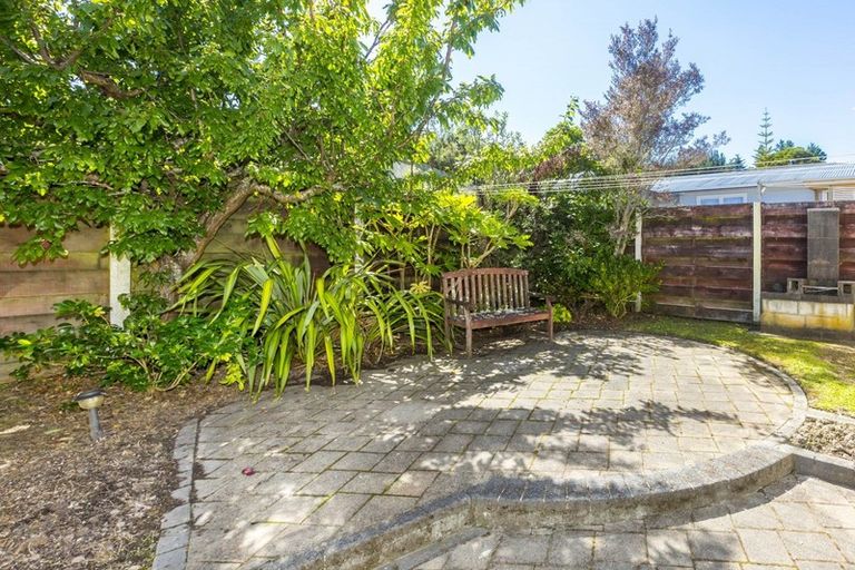Photo of property in 62 Hillside Drive, Maoribank, Upper Hutt, 5018