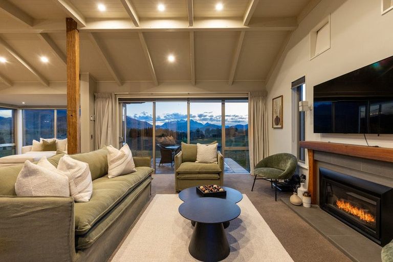 Photo of property in 103 Cotter Avenue, Arrowtown, 9302