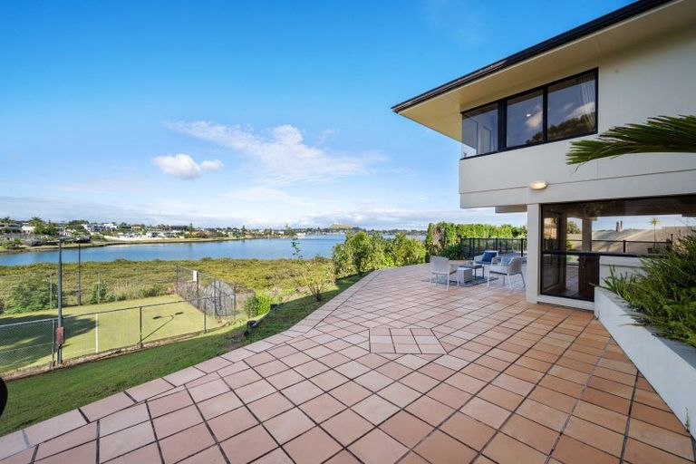 Photo of property in 38 Venus Place, Half Moon Bay, Auckland, 2012