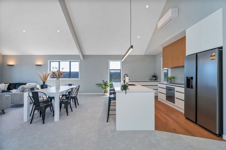 Photo of property in 17 Kahu Crescent, Whitianga, 3510