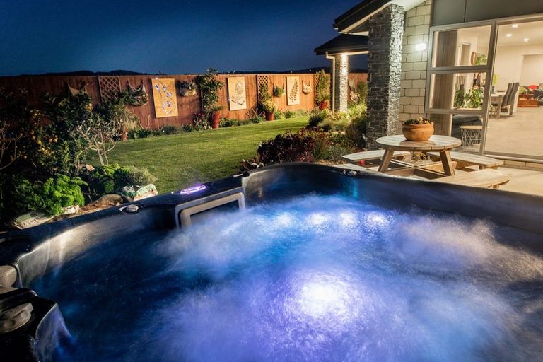 Photo of property in 53 Omega Place, Coastlands, Whakatane, 3120