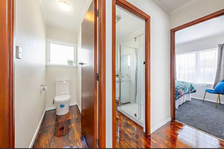 Photo of property in 24 President Avenue, Papakura, 2110