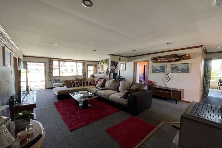 Photo of property in 18 Barnego Road, Balclutha, 9230