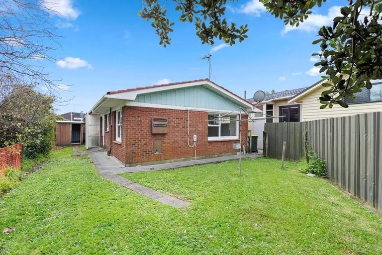 Photo of property in 2/45 Wintere Road, Papatoetoe, Auckland, 2025