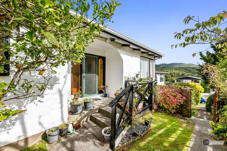 Photo of property in 66b Major Drive, Kelson, Lower Hutt, 5010