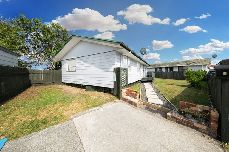 Photo of property in 1/164 Universal Drive, Henderson, Auckland, 0610