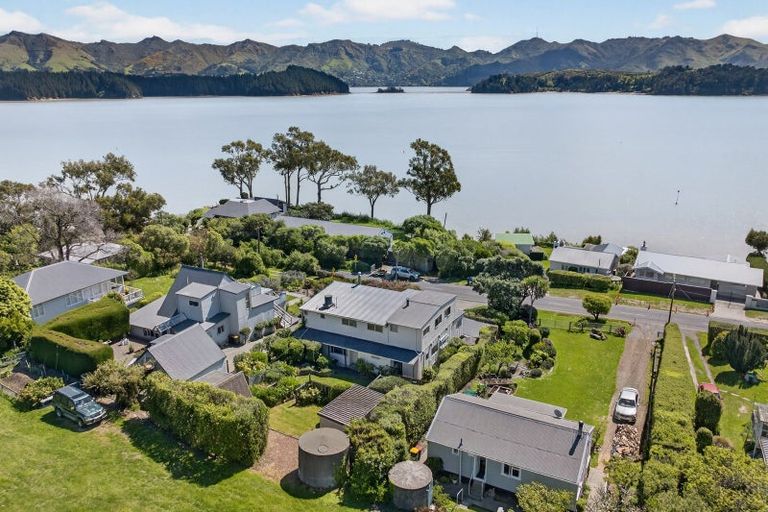 Photo of property in 420 Marine Drive, Charteris Bay, Lyttelton, 8971