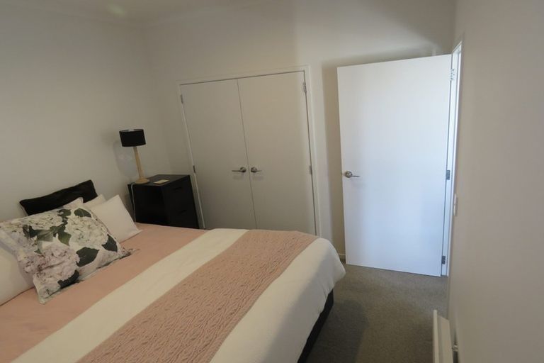 Photo of property in 34 Onekiritea Road, Hobsonville, Auckland, 0616