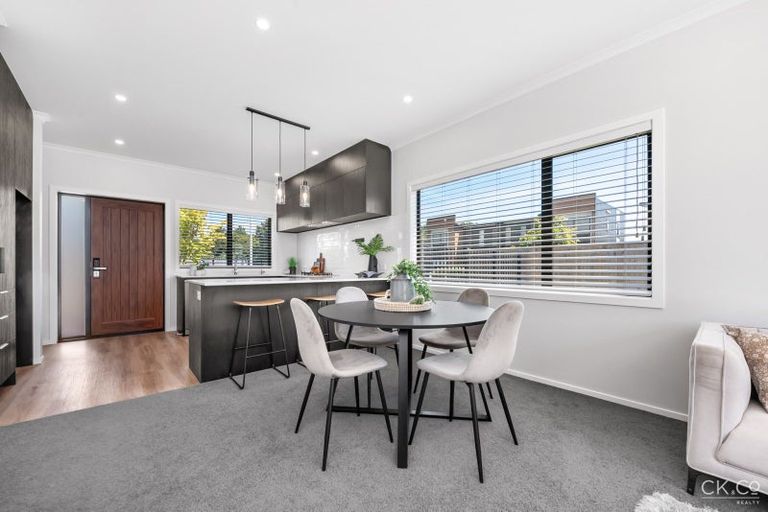 Photo of property in 3 Aston Crescent, Wallaceville, Upper Hutt, 5018