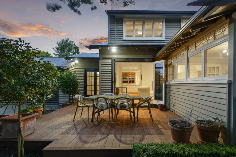 Photo of property in 60 Severn Street, St Albans, Christchurch, 8014