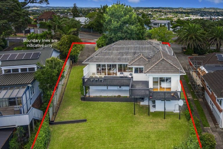 Photo of property in 35 Ridge Road, Howick, Auckland, 2014