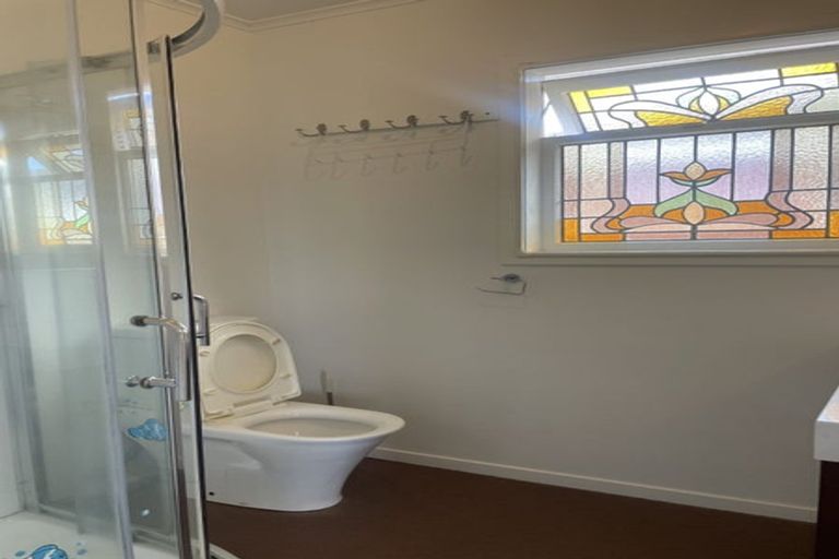 Photo of property in 1/213 Sunnynook Road, Wairau Valley, Auckland, 0627