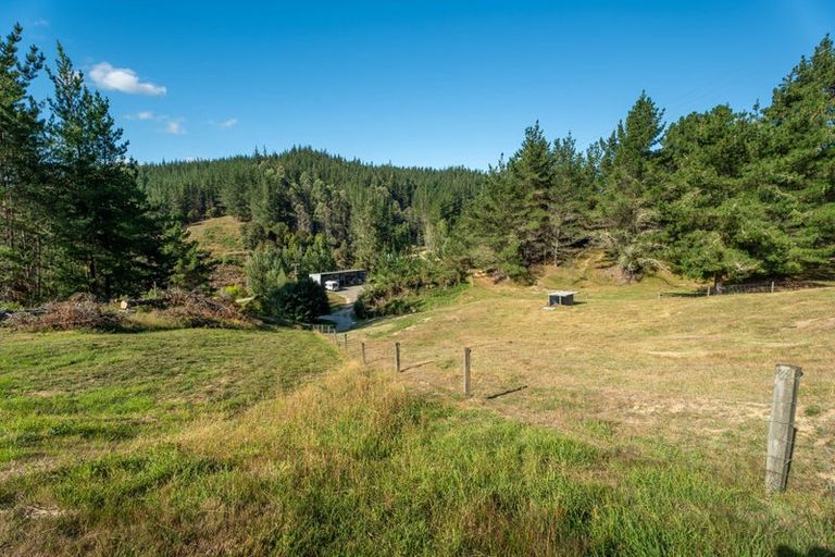 Photo of property in 801 Waiwhero Road, Ngatimoti, Motueka, 7196