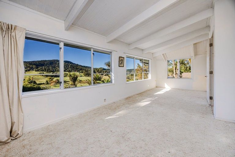 Photo of property in 21 Huia Dam Road, Huia, Auckland, 0604