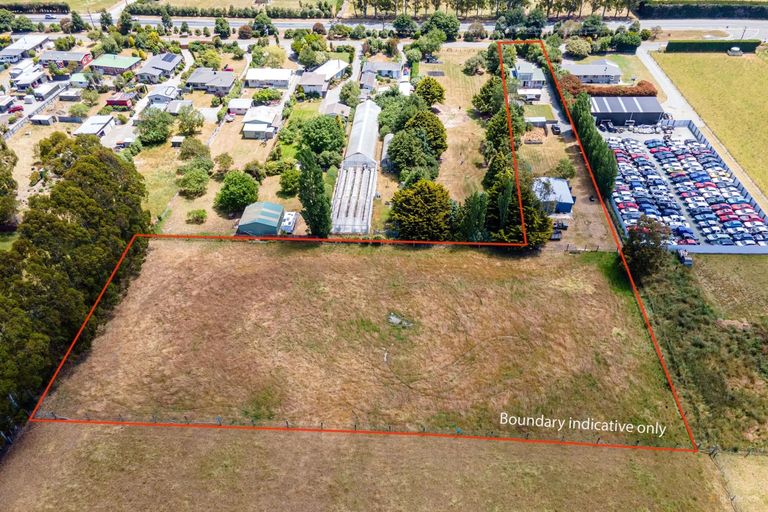 Photo of property in 98 Acacia Drive, Levels, Timaru, 7973