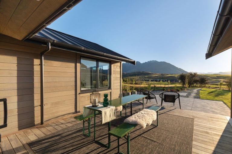 Photo of property in 11 Torridon Court, Jacks Point, Queenstown, 9371