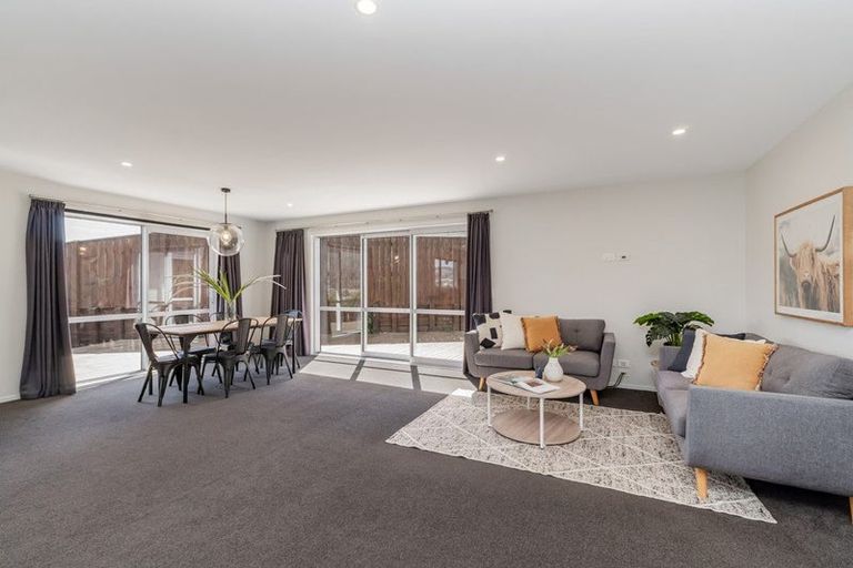 Photo of property in 124 John Burke Drive, Aotea, Porirua, 5024