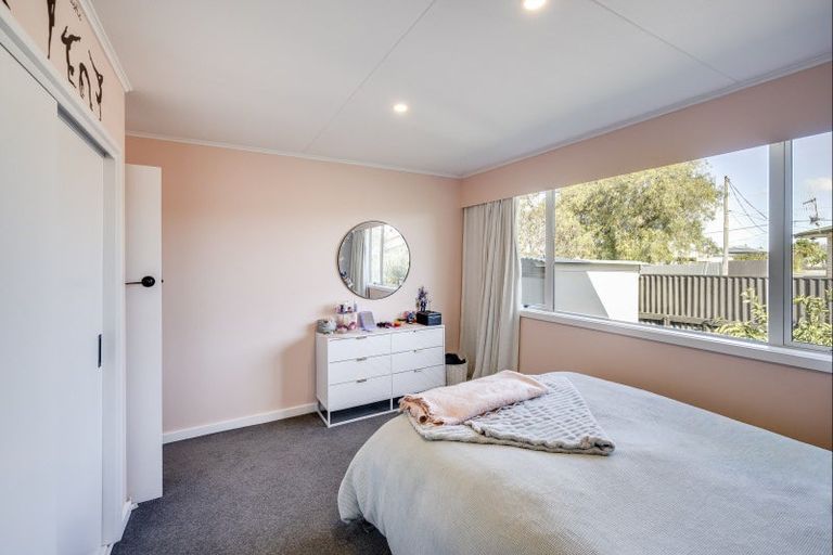Photo of property in 13 Holyrood Street, Taradale, Napier, 4112